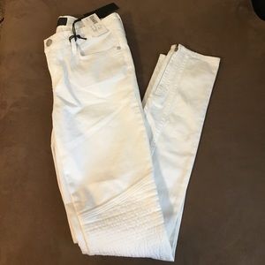 (FINAL PRICE!!) Vince Dylan Ankle Skinny Jeans