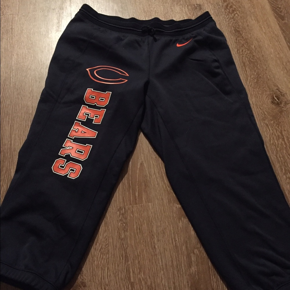 Women's Nike cropped Chicago bears Capri sweats
