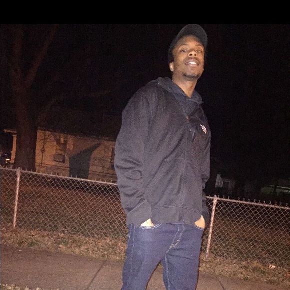 Meet your Posher, Kevin - Picture 1 of 1