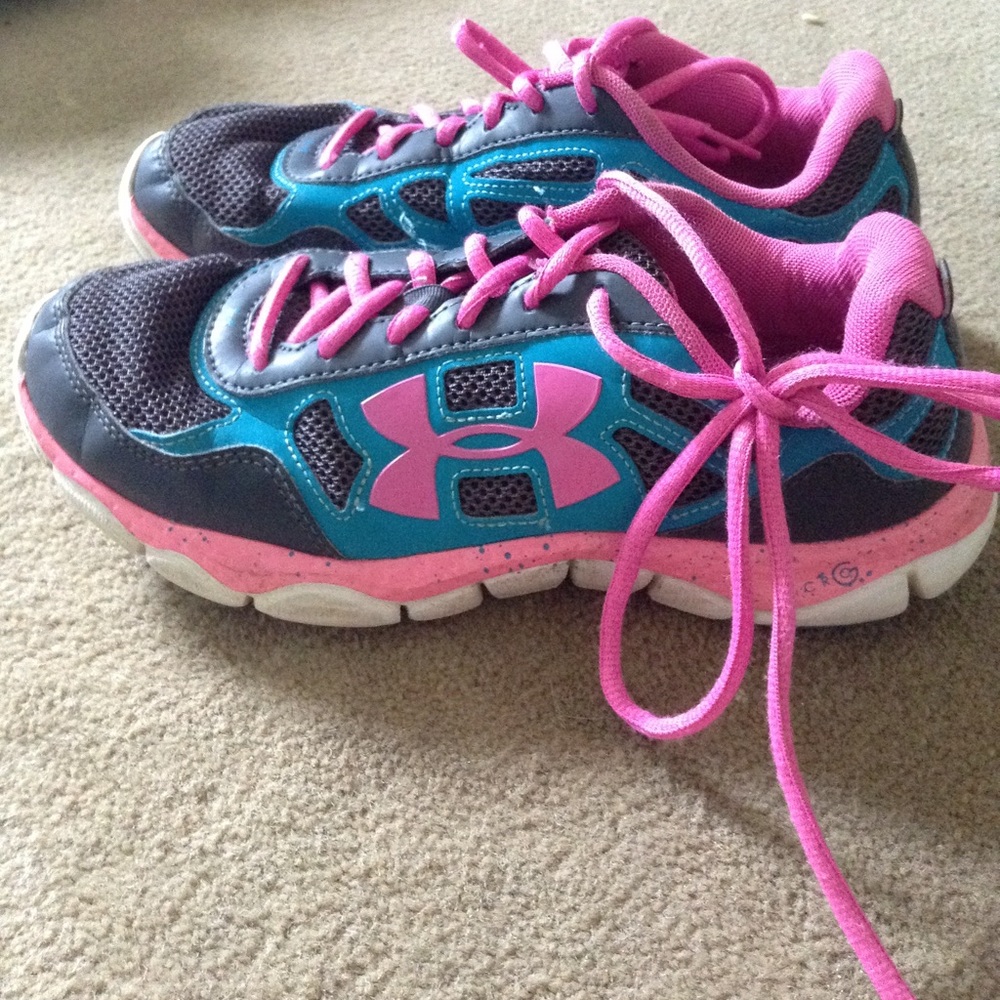 Girls Under Armour sneakers