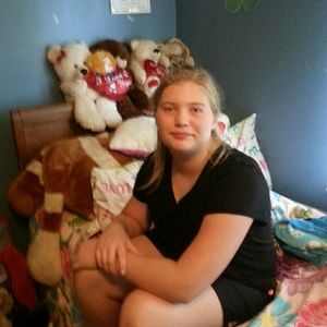 Meet your Posher, Cherish