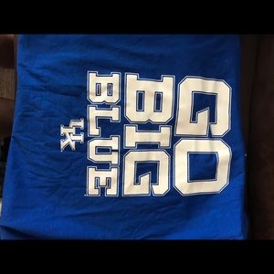 NWT Kentucky Shirt