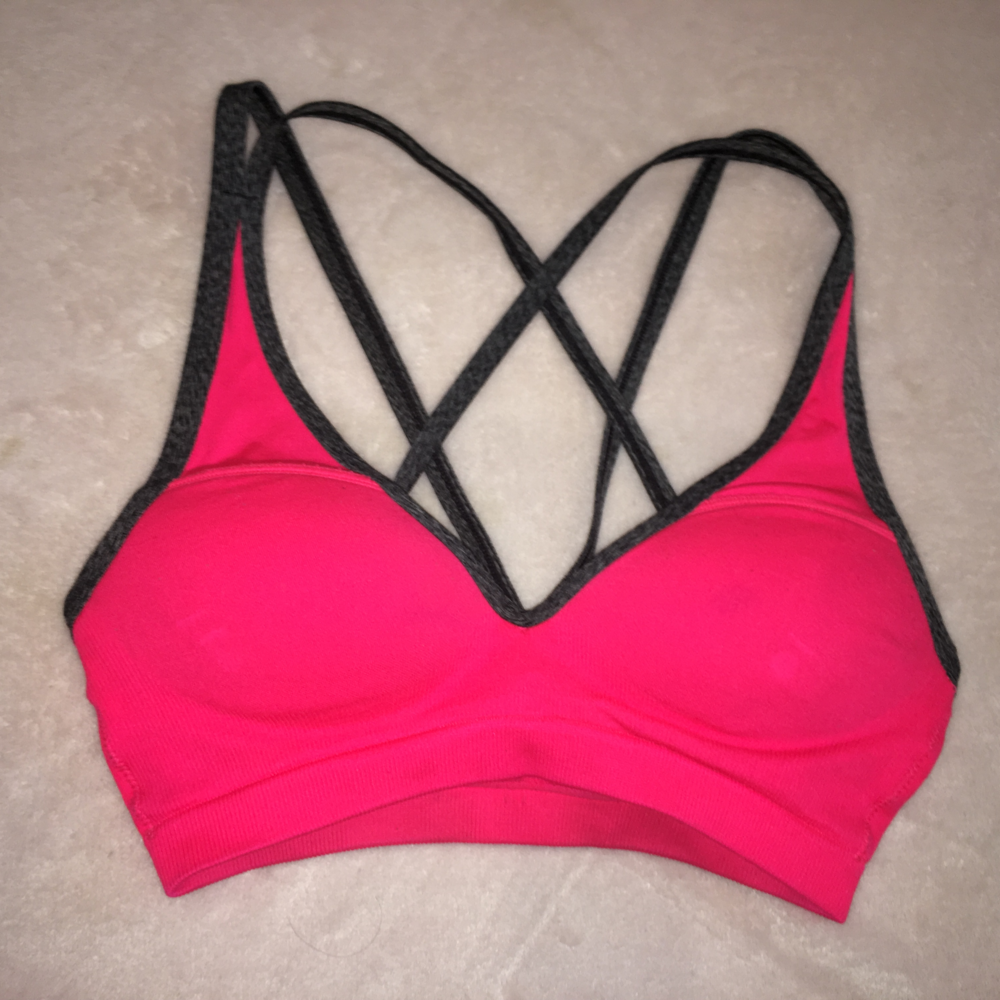 PINK sports bra size XS (AA-B)
