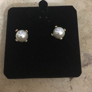 Oversized pearls