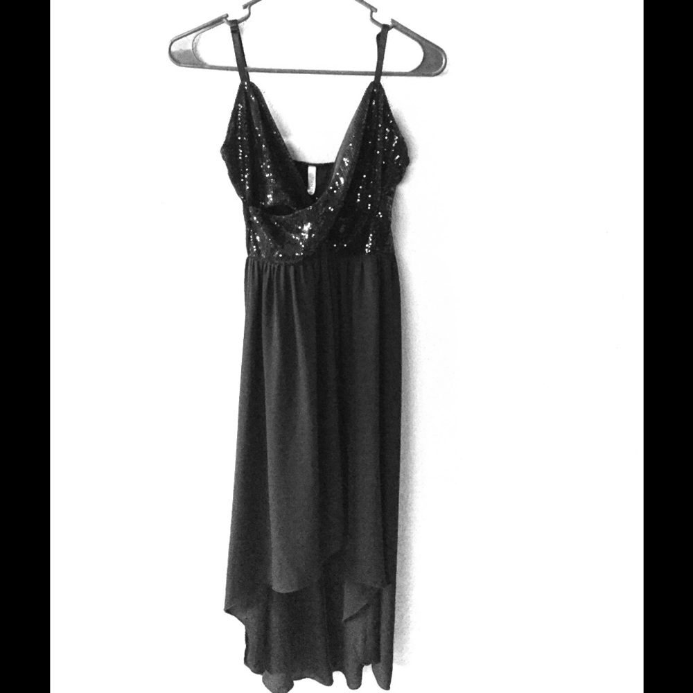 Black high low dress. Only worn once to a wedding!