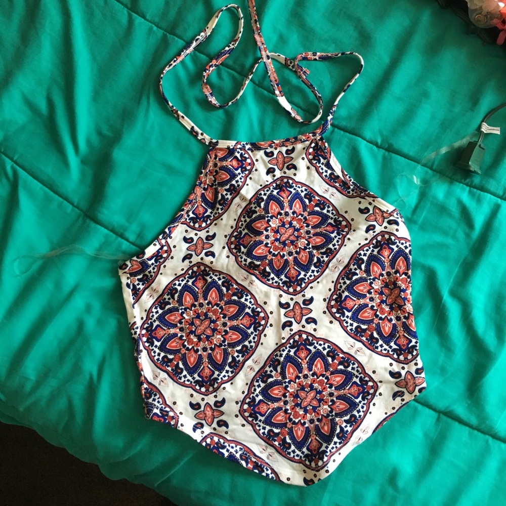 Halter top