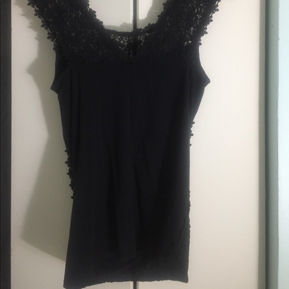 Black Lace front top - Picture 2 of 2