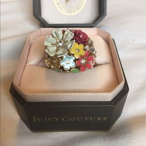 Juicy Couture garden cluster ring