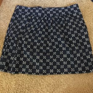 Gap skirt