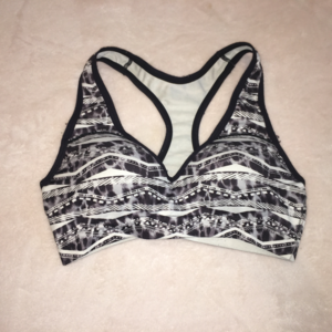 PINK sports bra size small