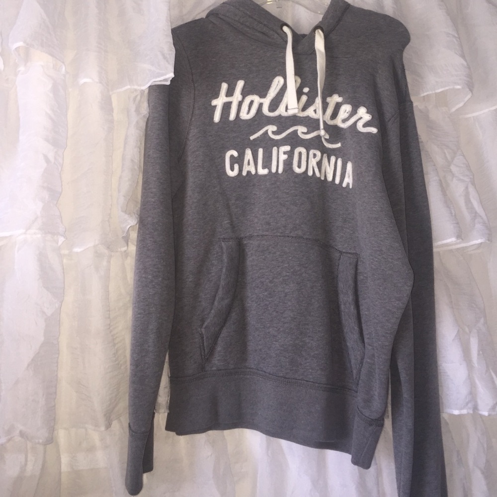 HOLLISTER SWEATSHIRT