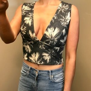 NWOT L'Agence Palm Print Crop Top
