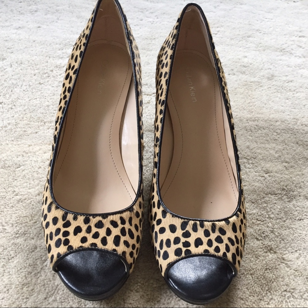 SOLD Peep toe heels
