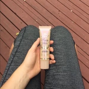 too faced beauty balm in vanilla glow