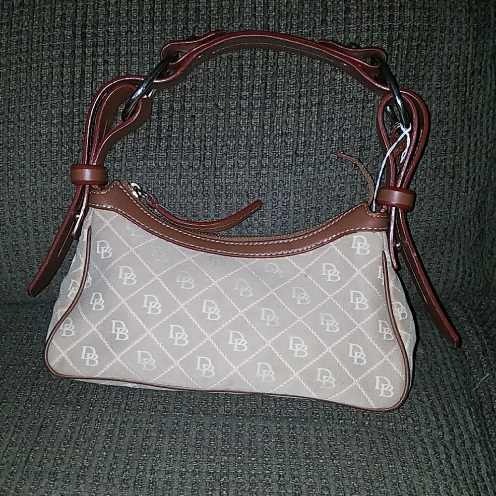Dooney and bourke