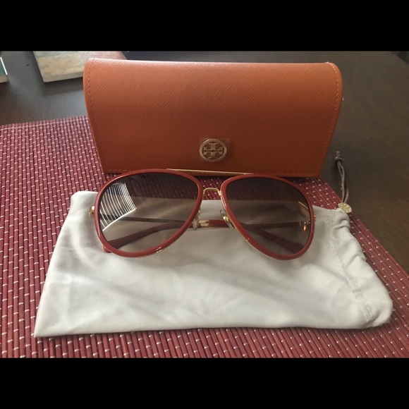 Tory burch sunglasses brand new