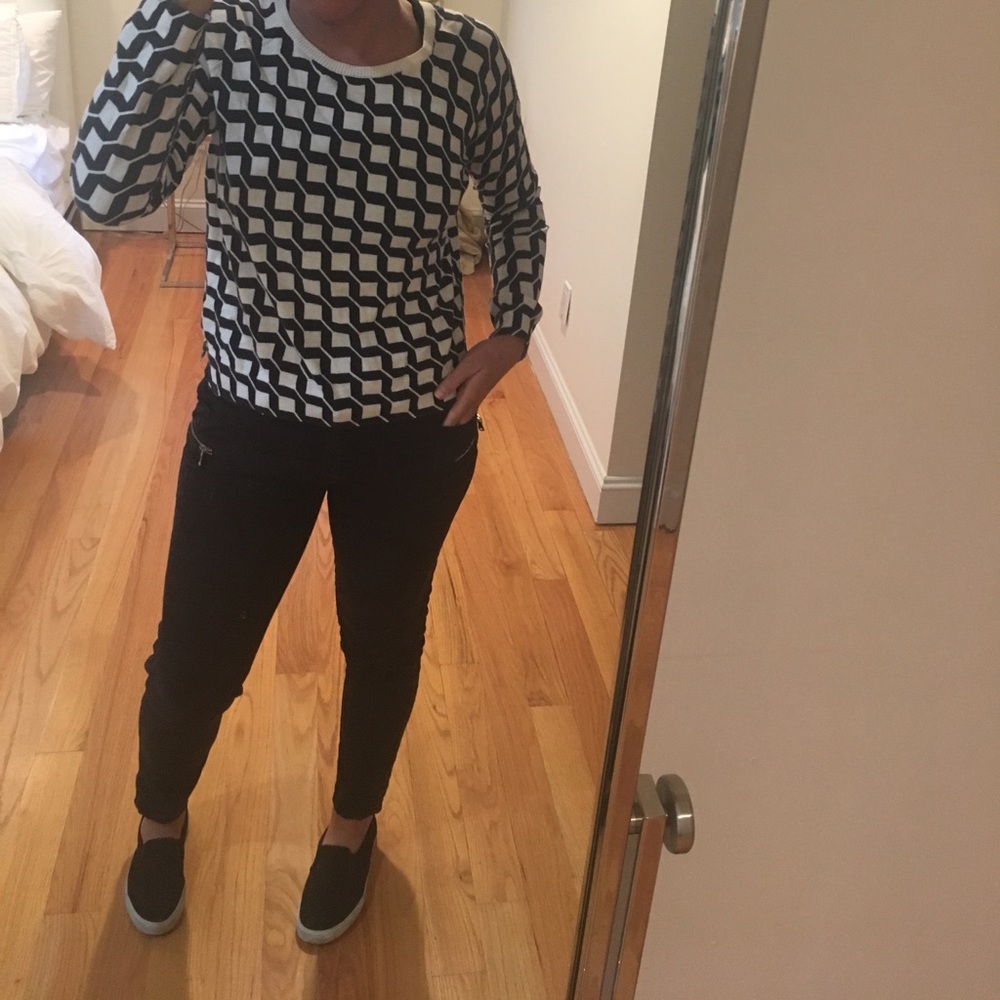 GAP blue and white cozy sweater!