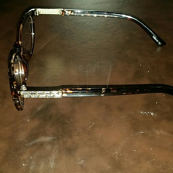 Frame for glasses - Picture 3 of 4