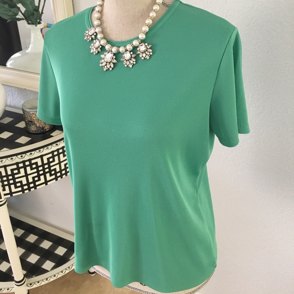 Laura Scott top size M