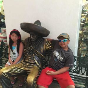 Meet your Posher, Danh