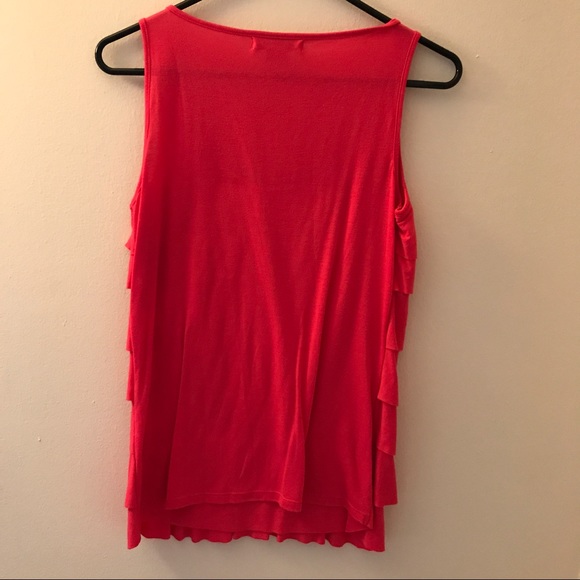 💞 Pink Ruffled Top 💞 - Picture 2 of 2