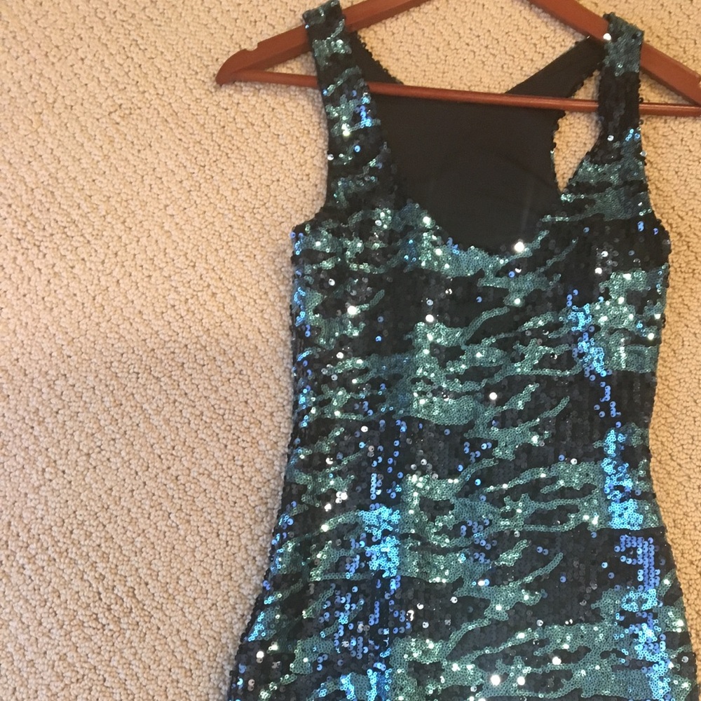 Sequin green blueish patterned mini dress