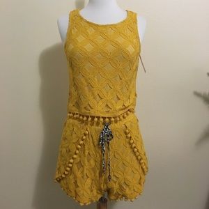 NEW! Mustard Yellow Outfit