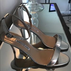 AUTHENTIC Manolo Blahnik heels