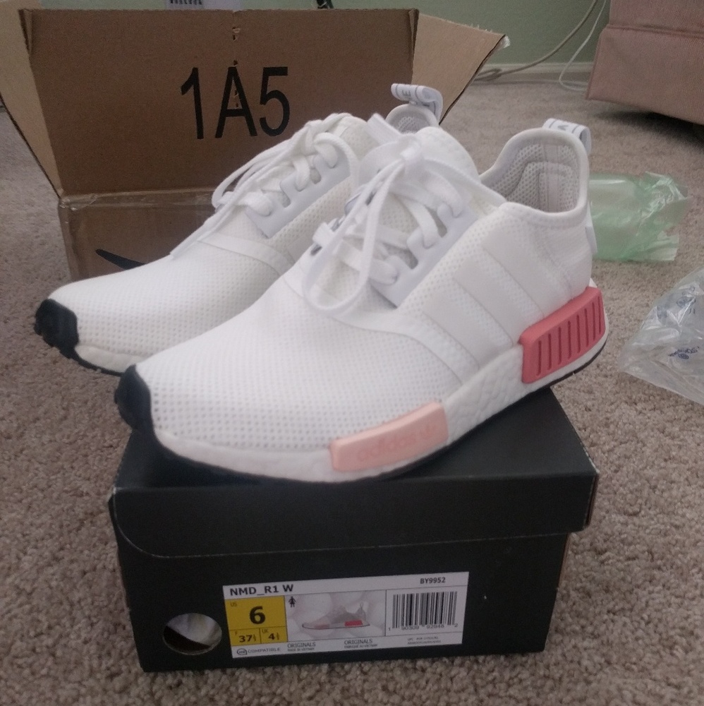 Adidas NMD R1 White Rose BY9952