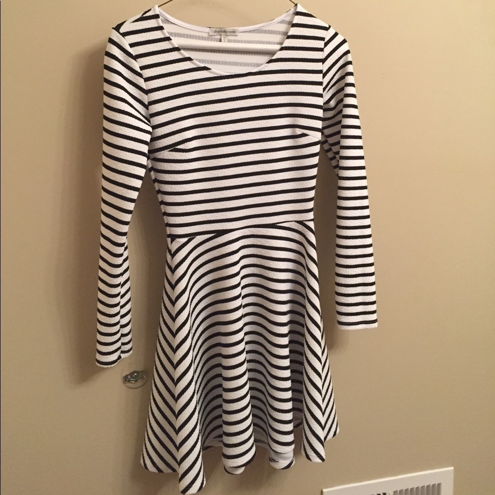 Charlotte Ruess long sleeve striped dress