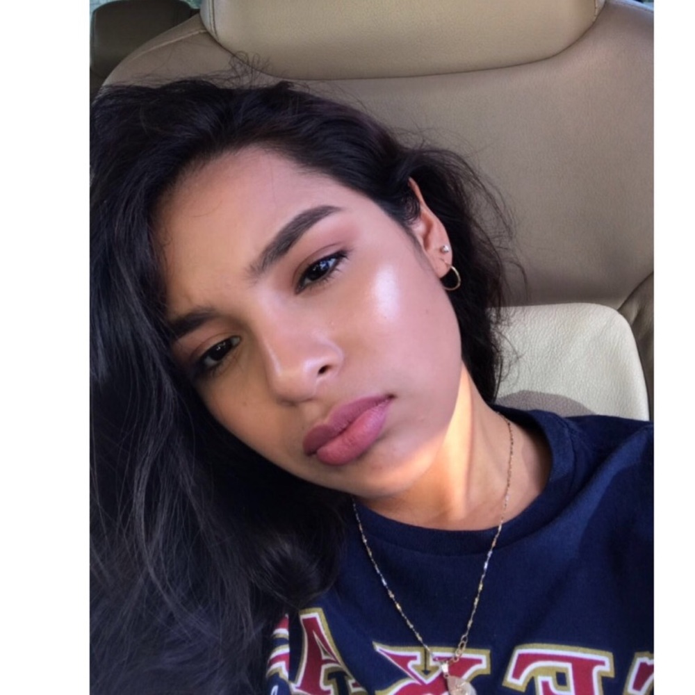 Meet your Posher, Brenda