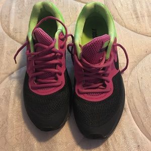 Nike Zoom Size 8.5