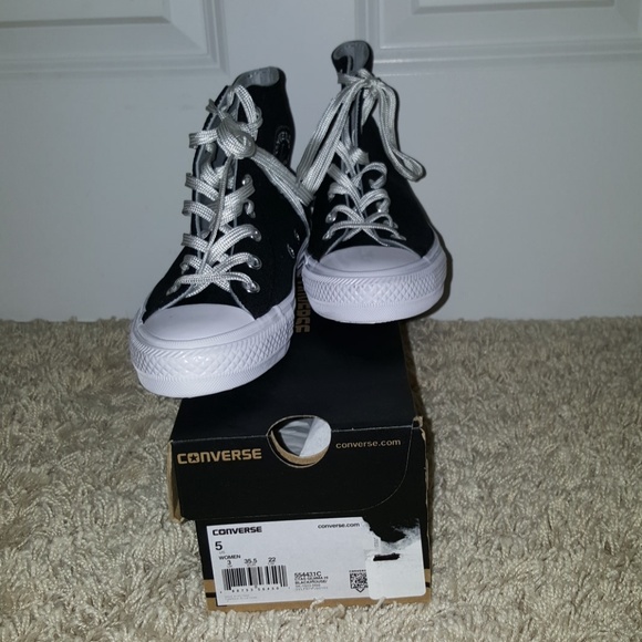 Converse brand new - Picture 4 of 4