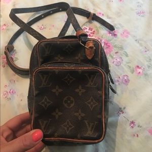 Louis Vuitton Vintage Crossbody