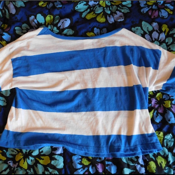 PINK Blue/White Striped Crop Top - Picture 2 of 3