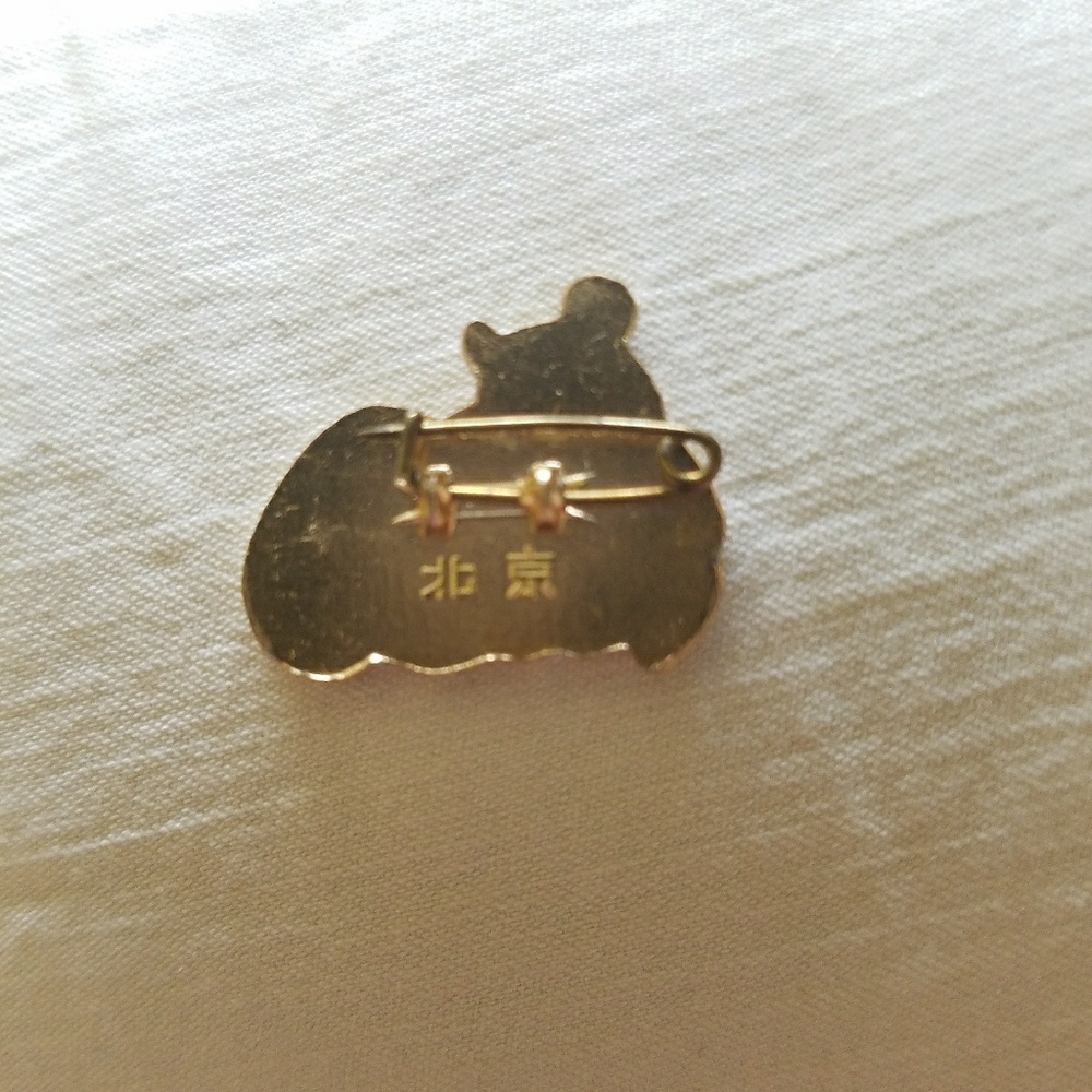 Vintage Pandas Pin - Picture 3 of 3