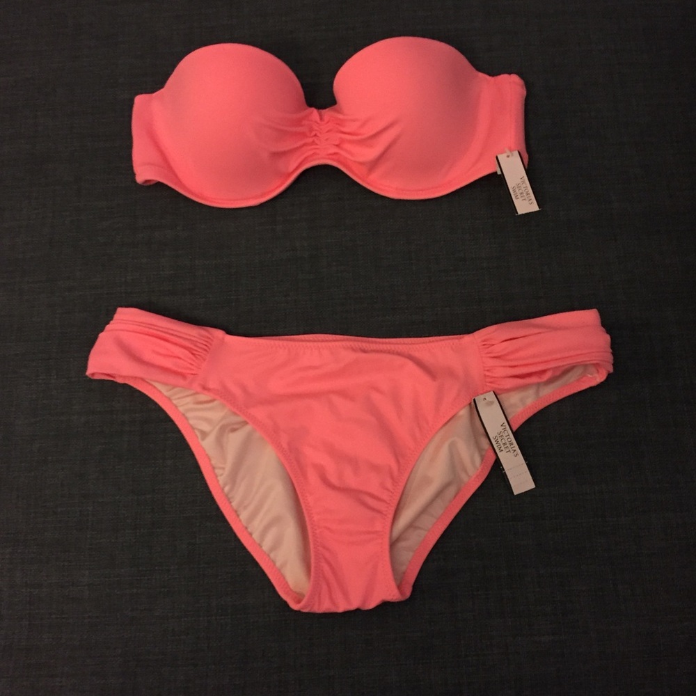 Victoria secret two piece swimsuit 32B/S NWT