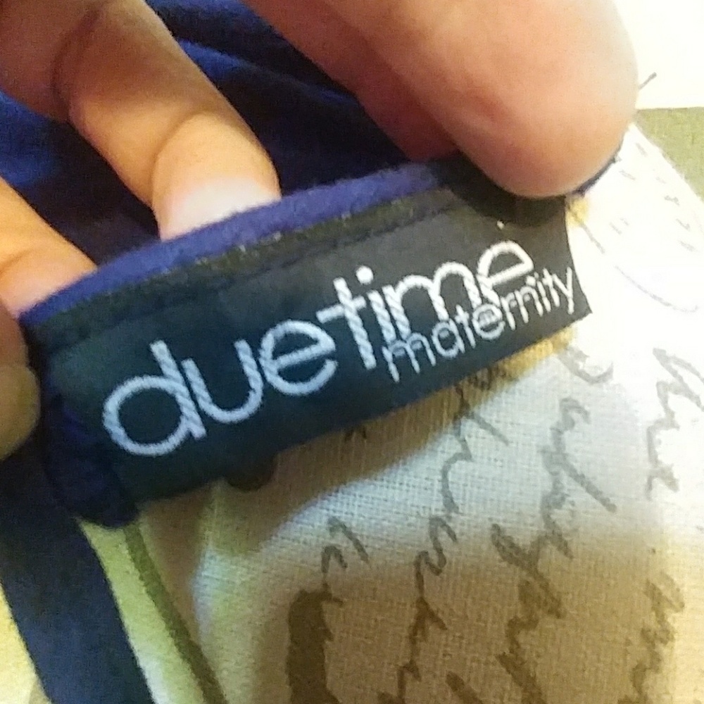 Due Time Maternity top - Picture 3 of 4