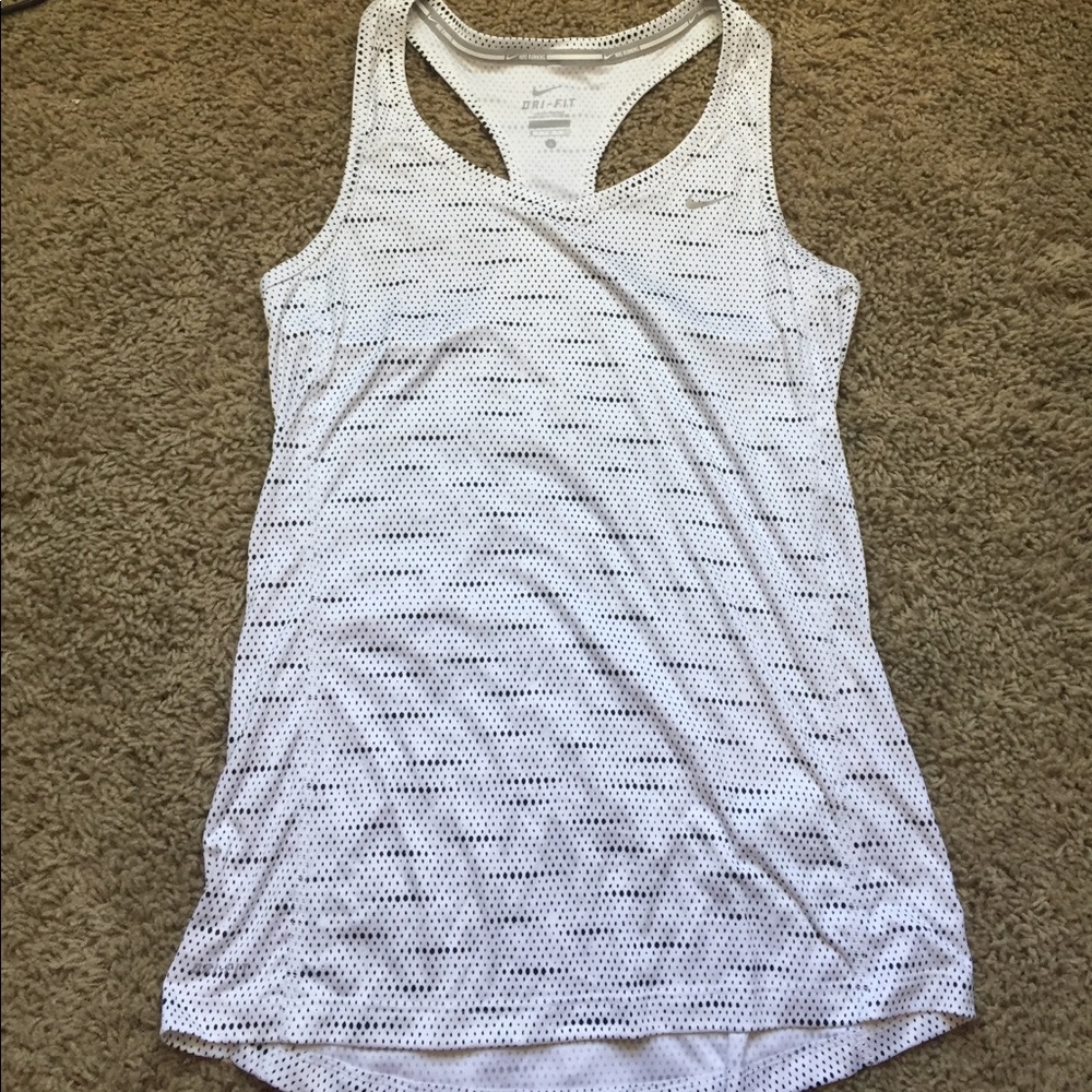 nike tank