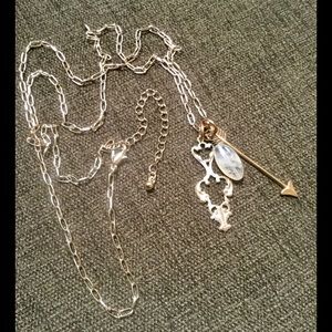 Lovely 30" NECKLACE W/ 3 Charms. NWOT. NEVER WORN