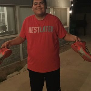 Meet your Posher, Justin