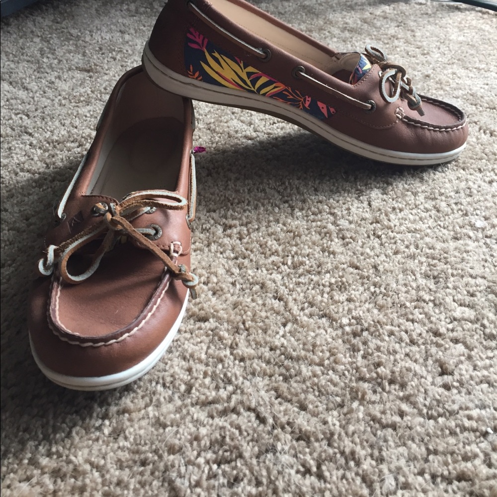 Sperrys Worn Once