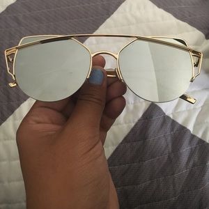❌SOLD❌Trendy sunglasses