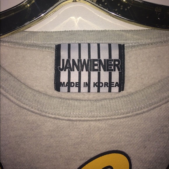 Jan wiener "Egg" crew neck sweatshirt. - Picture 2 of 2