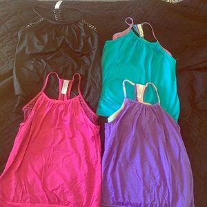 IVIVVA TANK TOP LOT