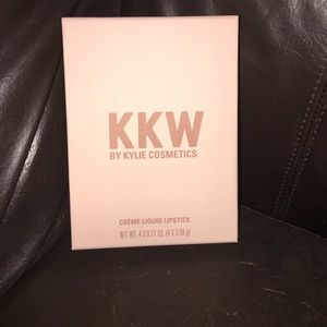 Kim Kardashian West Lip Kit
