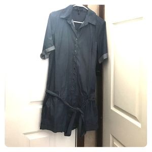 Super trendy Daisy Fuentes denim color romper