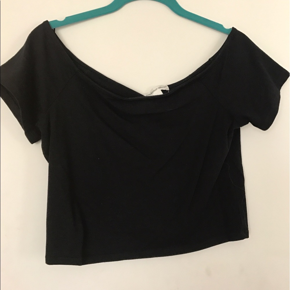 Black crop top