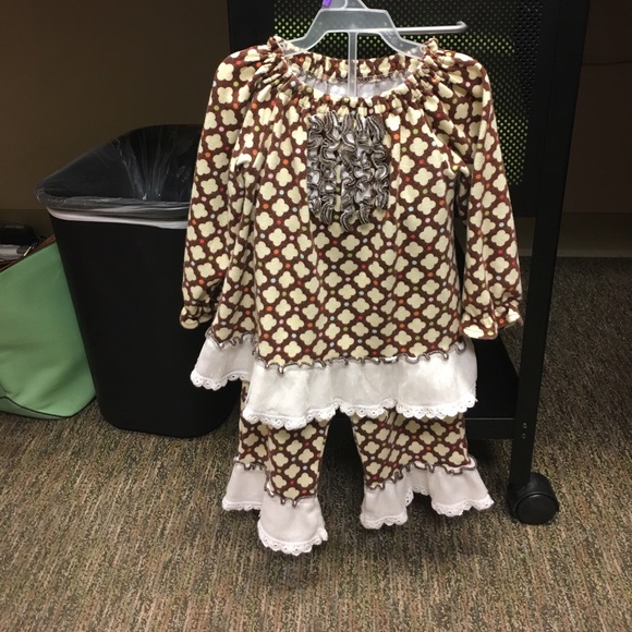 Child's outfit 24 months - Picture 1 of 1