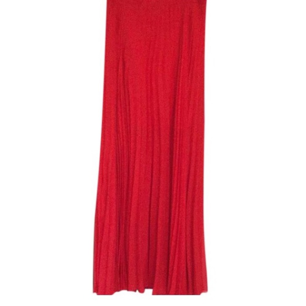 Bebe Pleated red long maxi skirt